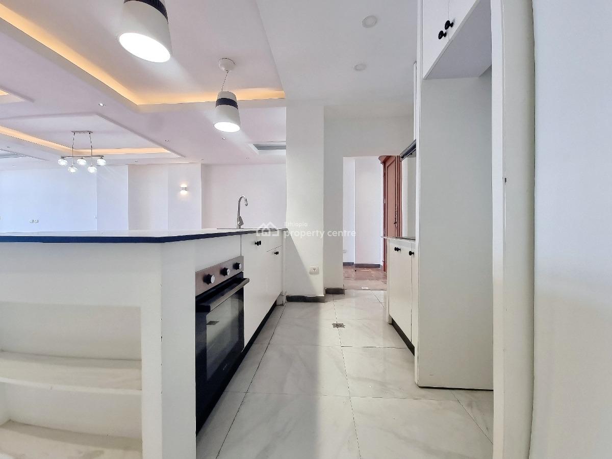 Bright & Spacious 3-bedroom Apartment -- Old Airport, Nifas Silk-lafto, Addis Ababa, Apartment for Rent