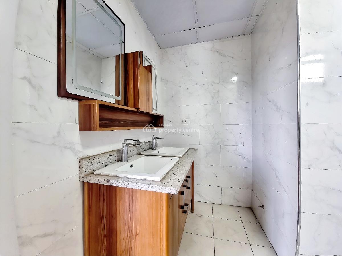 Bright & Spacious 3-bedroom Apartment -- Old Airport, Nifas Silk-lafto, Addis Ababa, Apartment for Rent