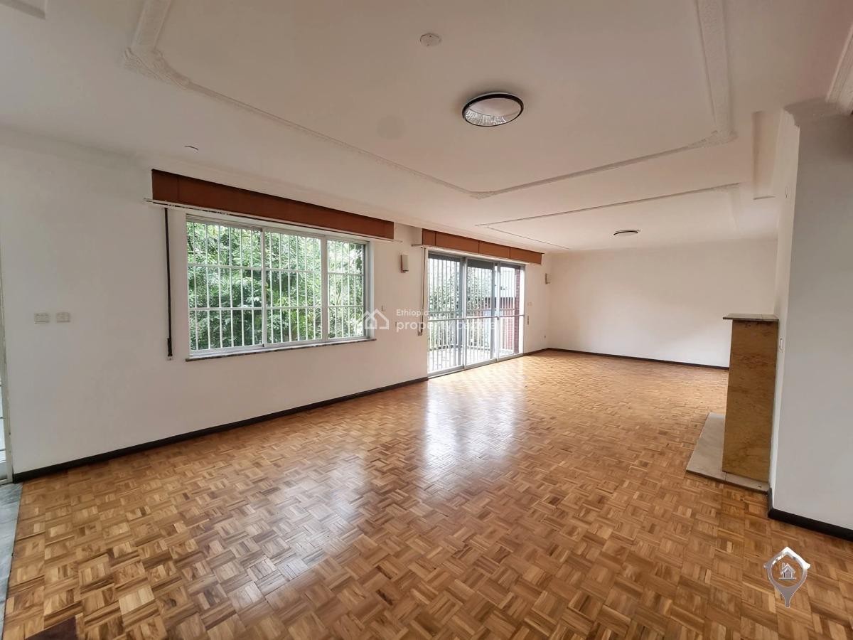 Cozy Family Home -- Old Airport Near Ics & Brana School, Nifas Silk-lafto, Addis Ababa, House for Rent