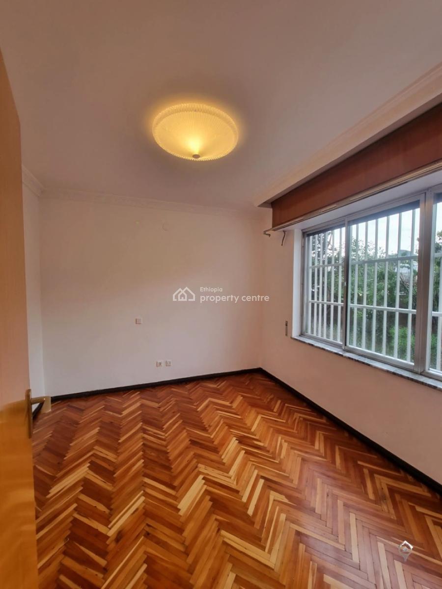 Cozy Family Home -- Old Airport Near Ics & Brana School, Nifas Silk-lafto, Addis Ababa, House for Rent