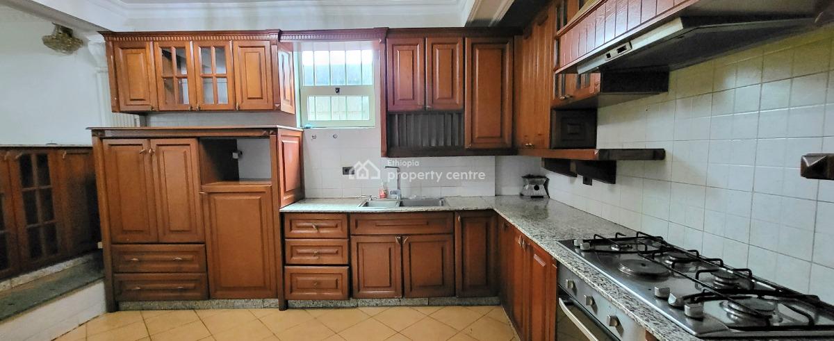 Diplomatic Embassy Standard Residence Near Kazanchis, Kazanchis, Kazanchis, Addis Ababa, Terraced Duplex for Rent