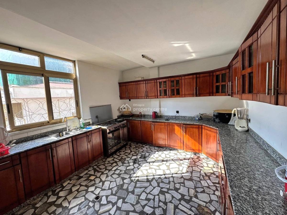 𝐄𝐱𝐜𝐥𝐮𝐬𝐢𝐯𝐞 𝟒-𝐁𝐞𝐝𝐫𝐨𝐨𝐦 𝐃𝐢𝐩𝐥𝐨𝐦𝐚𝐭𝐢𝐜 𝐑𝐞𝐬𝐢𝐝𝐞, Yeka, Addis Ababa, Terraced Duplex for Rent
