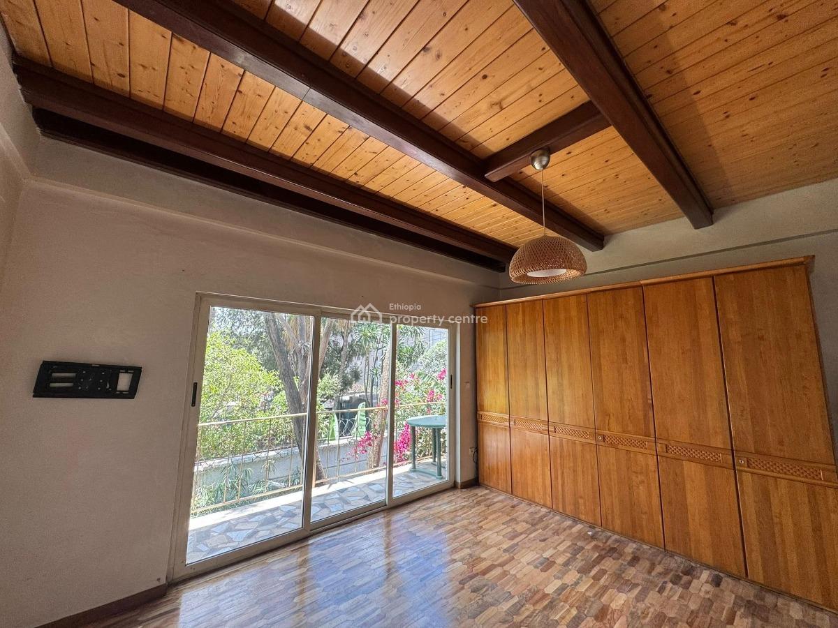 Classic 4 Bedroom Home, Bole, Bole, Addis Ababa, House for Rent