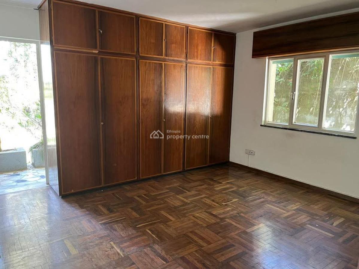 Spacious Family Villa at  Bole Rwanda (1,110 Sqm Compound, Expa, Bole Rwanda, Bole, Addis Ababa, House for Rent