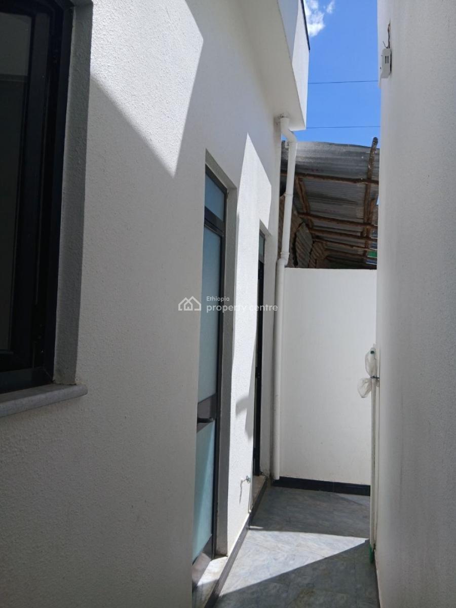 Modern Villa House in Gerji Jacross Area, Bole, Addis Ababa, House for Sale