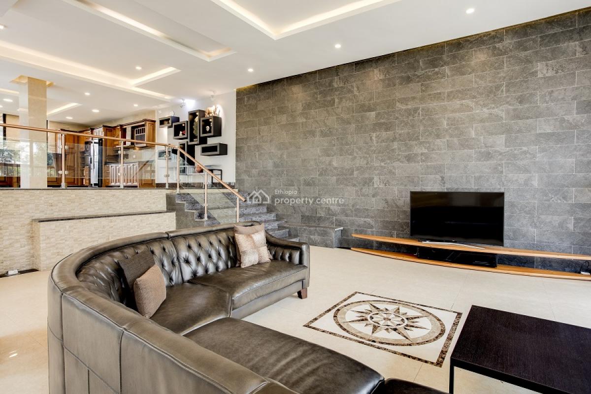 a High Quality Big House , Walking Distance to The African Union., Nifas Silk-lafto, Addis Ababa, House for Rent
