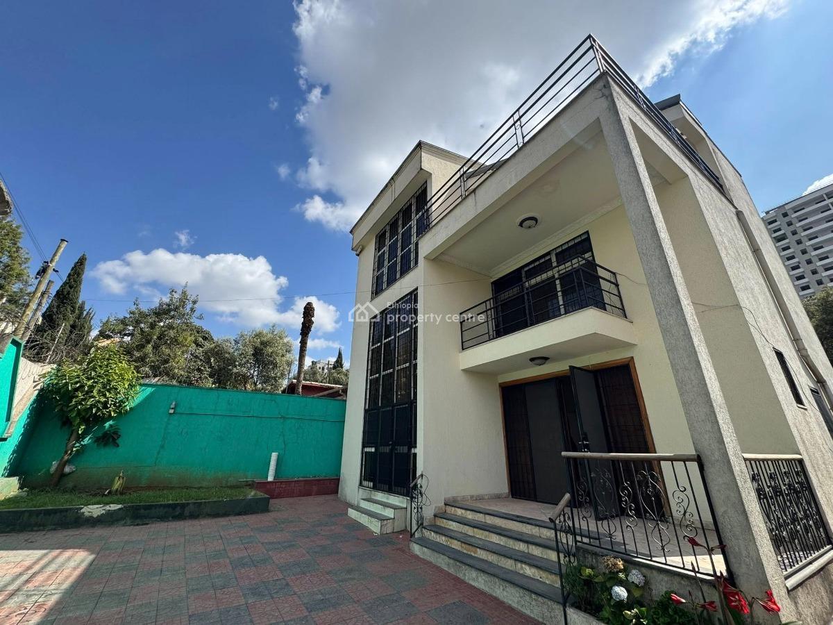 Excellent Looking Family Residence, Lideta, Bole, Addis Ababa, House for Rent