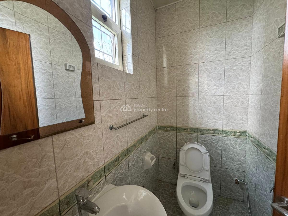 Excellent Looking Family Residence, Lideta, Bole, Addis Ababa, House for Rent