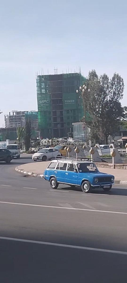 Luxury 2 Bedroom Apartment with Extra Gust Room with 25% Discount, Piaasa, Arada, Addis Ababa, Apartment for Sale