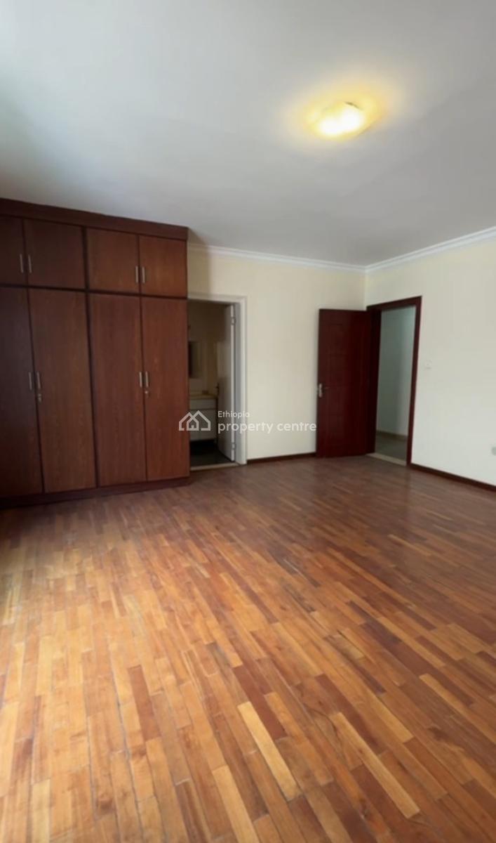 Kazanchis Radisson Blu, Luxury Apartment .........304sqm, Kazanchis Radisson Blu Hotel, Kirkos, Addis Ababa, Apartment for Sale