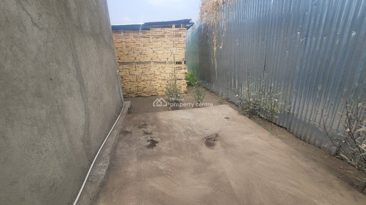 Residential & Business Opportunity in Shashemene, Shashemene, Shewa, Oromia, Detached Bungalow for Sale