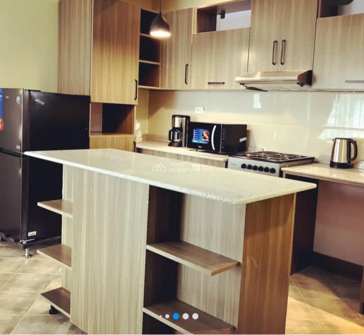 Comfortable ,safe Secured ., Bole Near Mado Hotel ,ednamall to Atlas Road, Bole, Addis Ababa, Apartment for Rent