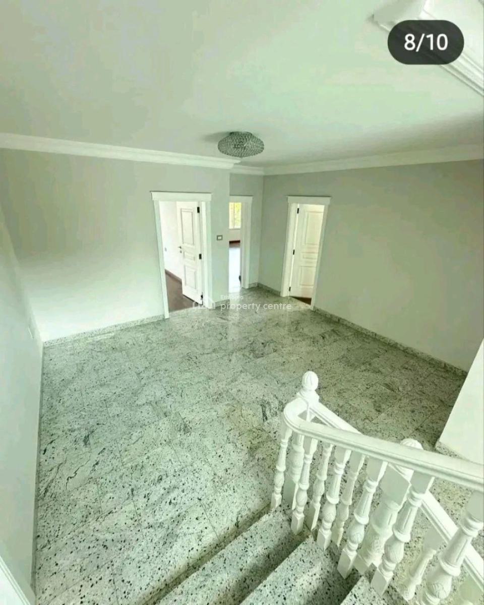 a Big B+g+2 House @ Ayat, Ayat, Ayat, Addis Ababa, House for Sale