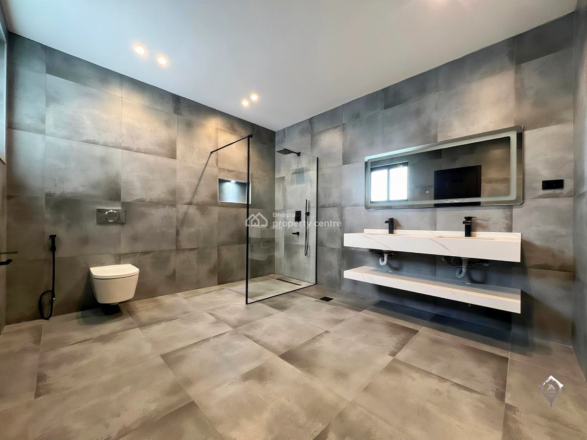 Luxurious Apartment with Sparkling Pool at Kirkos, Kirkos, Addis Ababa, Apartment for Rent