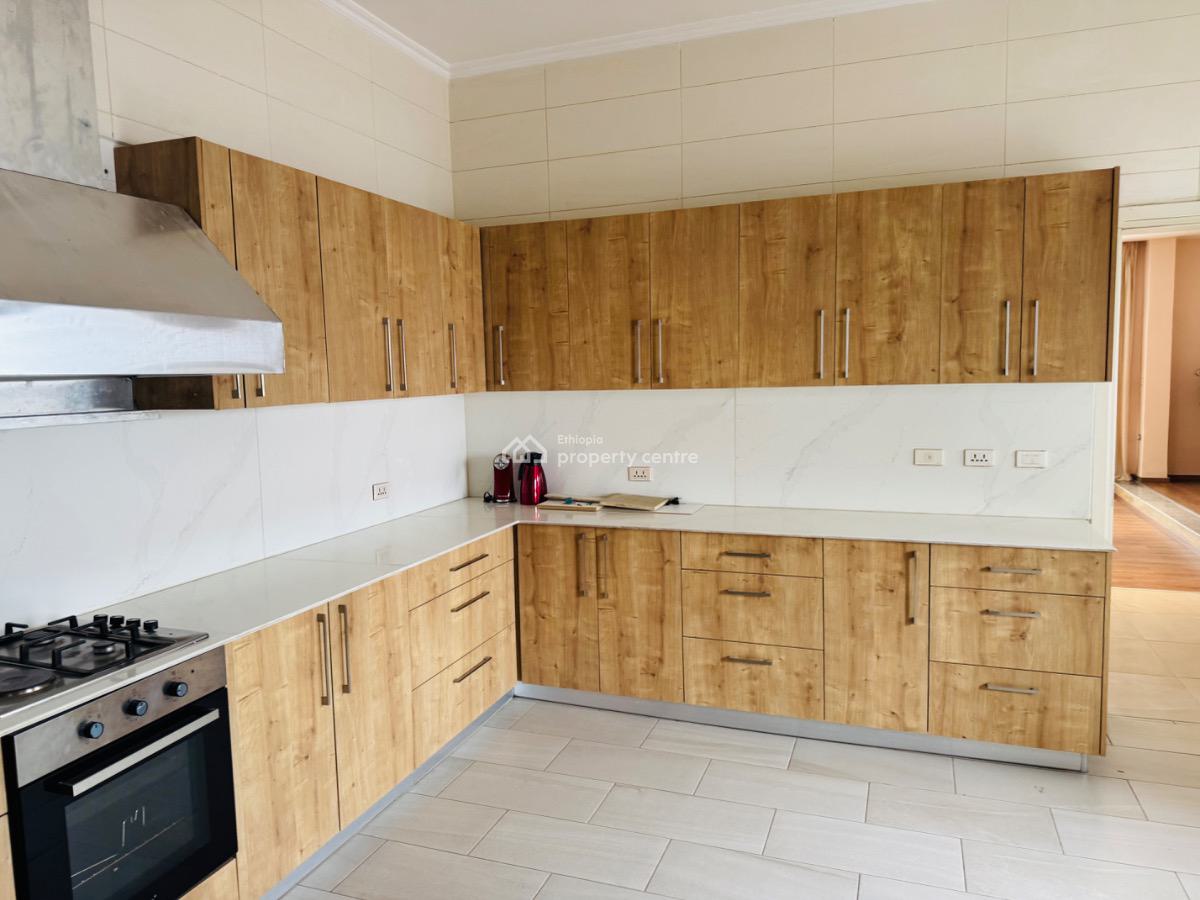 Majestic 3 Bedroom Penthouse, Bole Road, Bole, Addis Ababa, Apartment for Rent