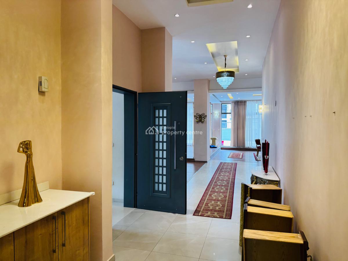 Majestic 3 Bedroom Penthouse, Bole Road, Bole, Addis Ababa, Apartment for Rent