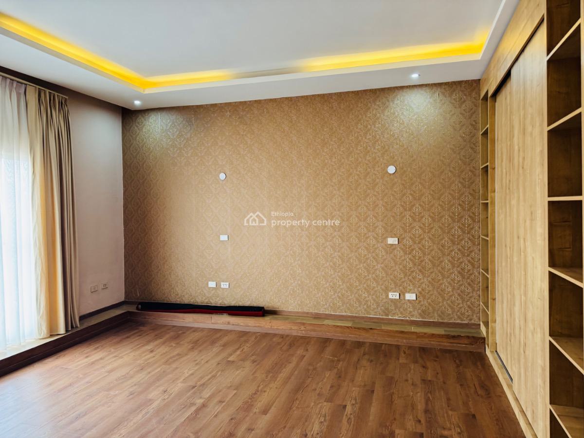 Majestic 3 Bedroom Penthouse, Bole Road, Bole, Addis Ababa, Apartment for Rent