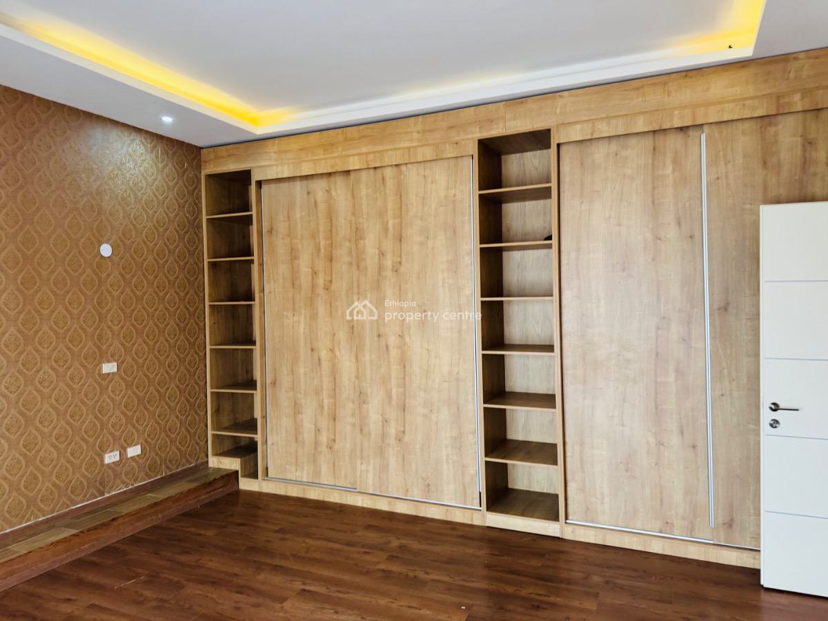 Majestic 3 Bedroom Penthouse, Bole Road, Bole, Addis Ababa, Apartment for Rent