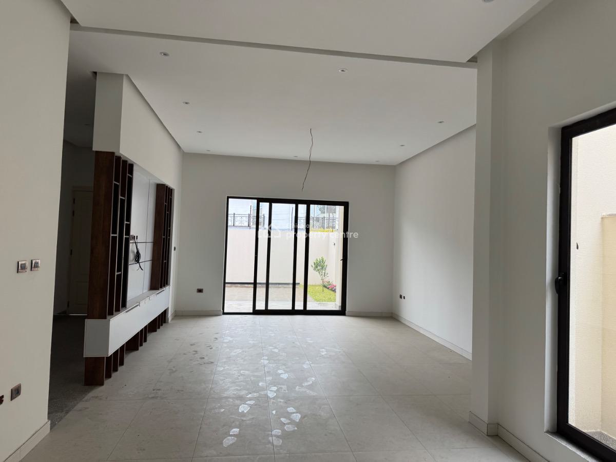 Drop Dead Gorgeous 3 Bedroom Villa, 10 Minutes Drive to Ics, Nifas Silk-lafto, Addis Ababa, House for Rent