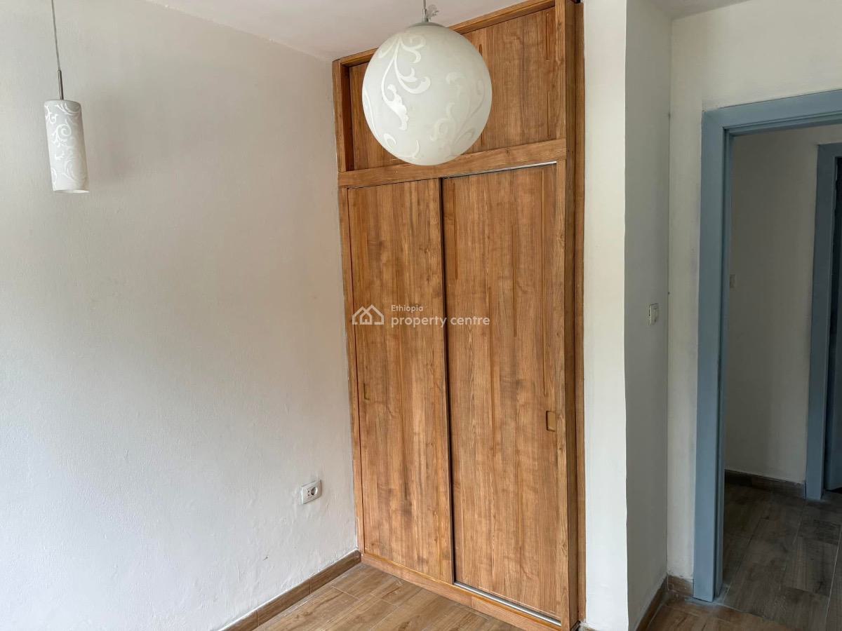 Renovated 3 Bedroom Villa, Oldairport, Lideta, Addis Ababa, House for Rent