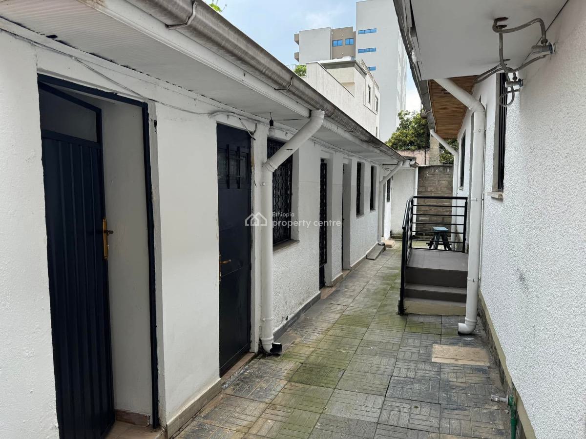 Renovated 3 Bedroom Villa, Oldairport, Lideta, Addis Ababa, House for Rent