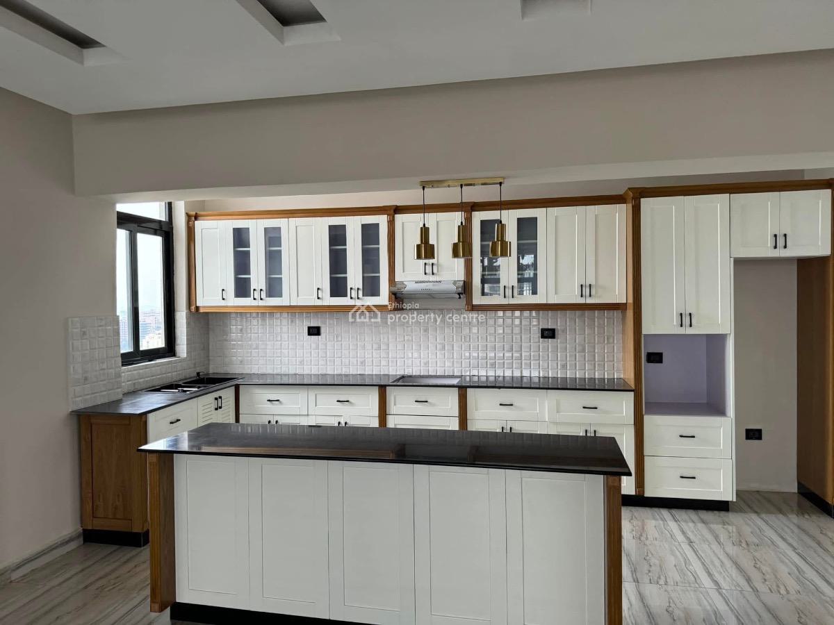 Well Kept 3 Bedroom Apartment, Meskel Flower, Kirkos, Addis Ababa, Apartment for Rent