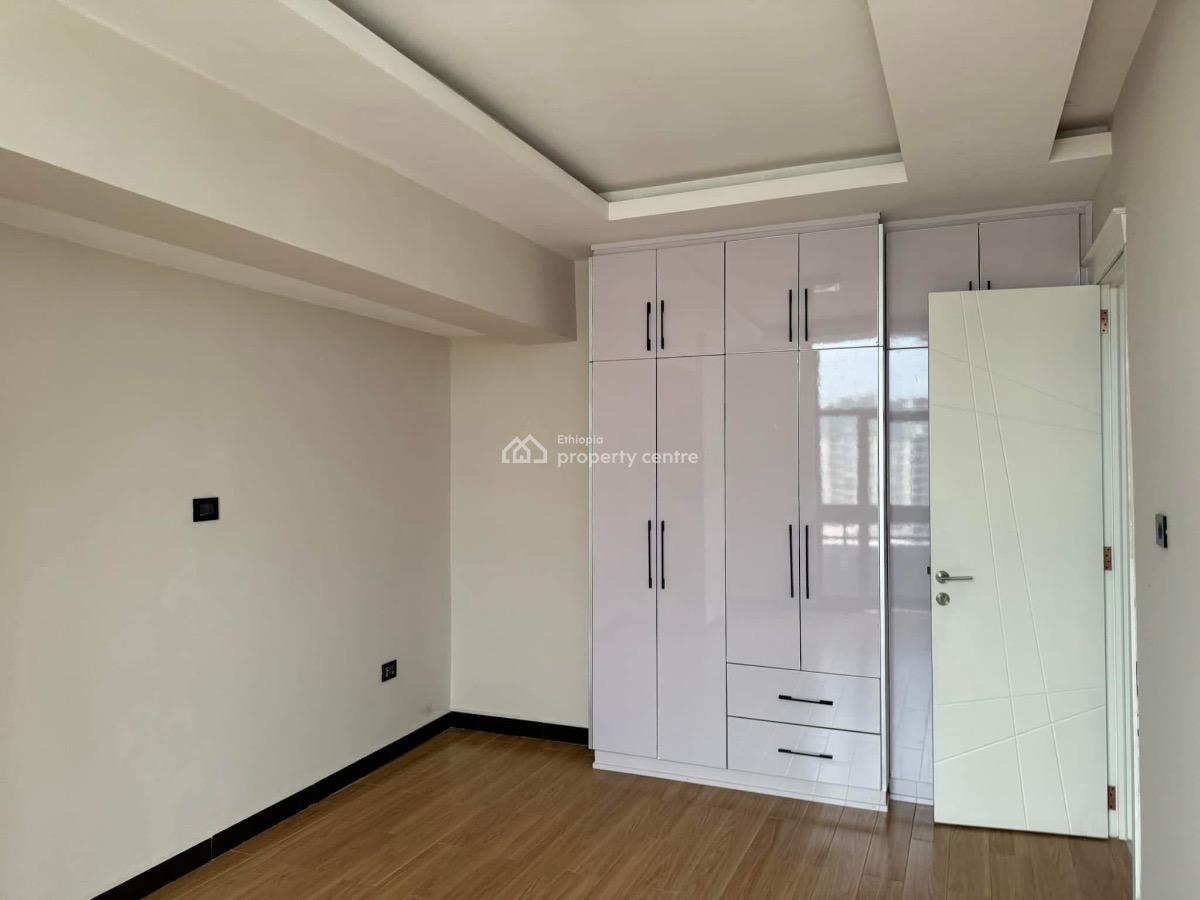 Well Kept 3 Bedroom Apartment, Meskel Flower, Kirkos, Addis Ababa, Apartment for Rent