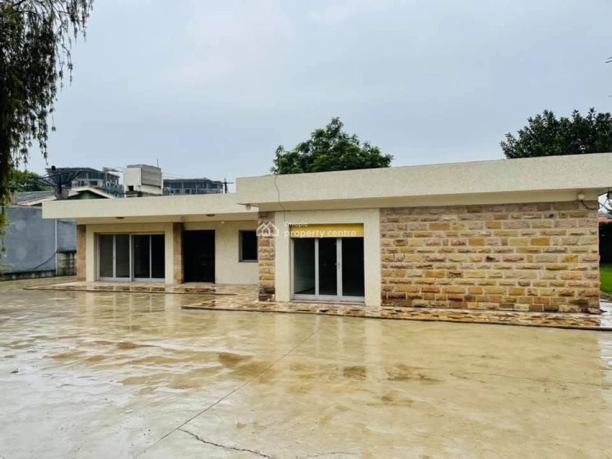 Spacious 3 Bedroom Villa, Meskel Flower, Kirkos, Addis Ababa, House for Rent