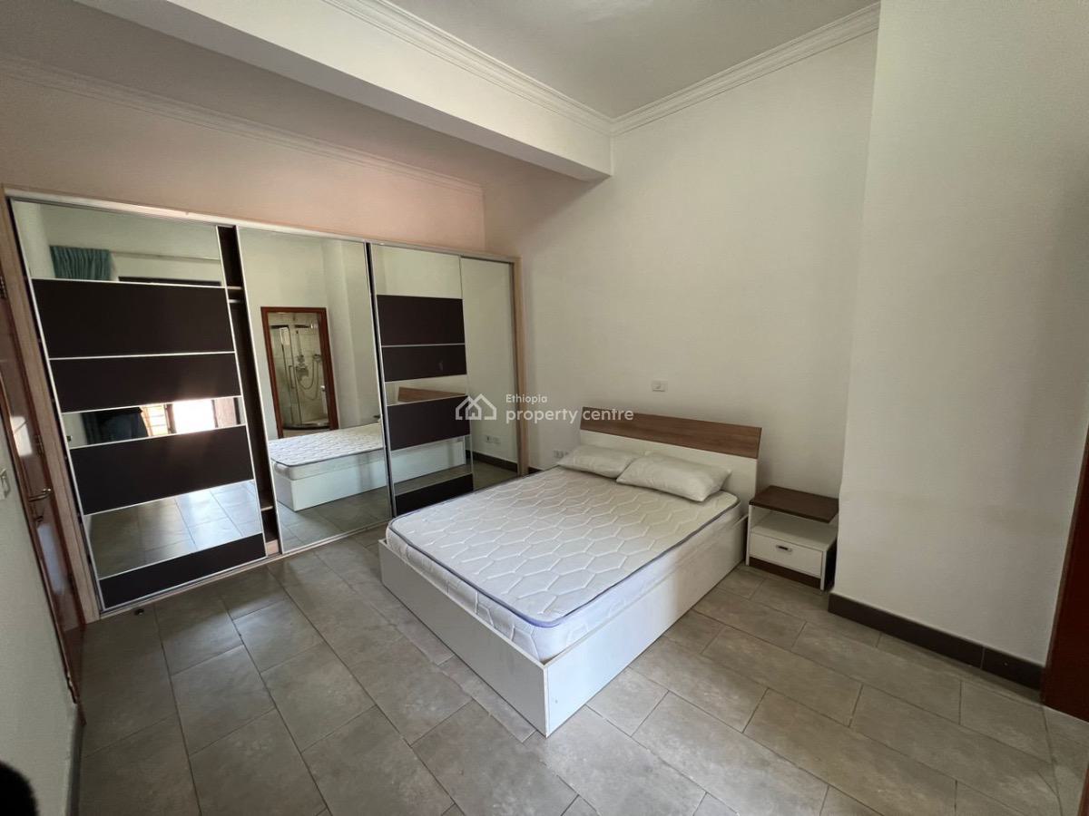 Spacious 3 Bedroom Apartment, 5 Minutes Drive to Eca, Kirkos, Addis Ababa, Apartment for Rent