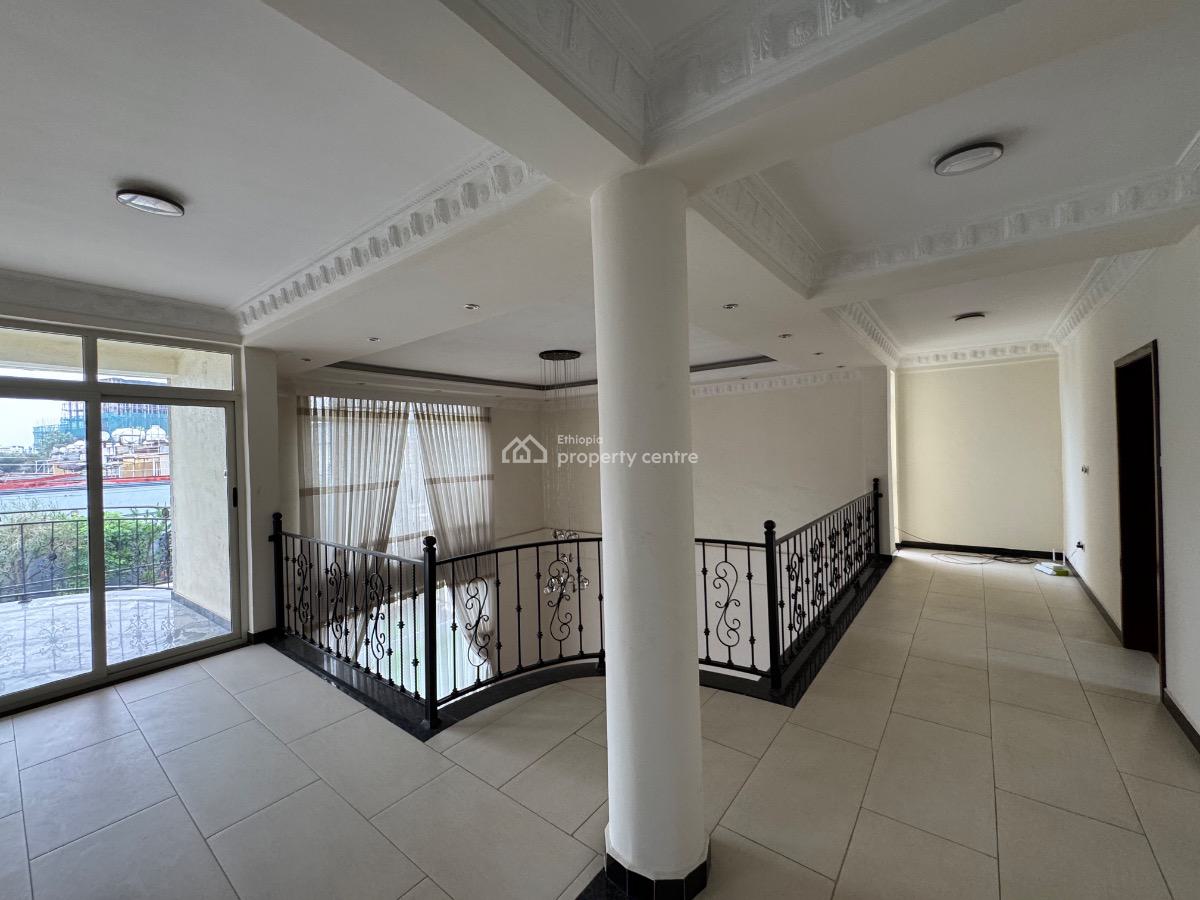 Glamorous 5 Bedroom Home, 10 Minutes Drive to Ics, Nifas Silk-lafto, Addis Ababa, House for Rent