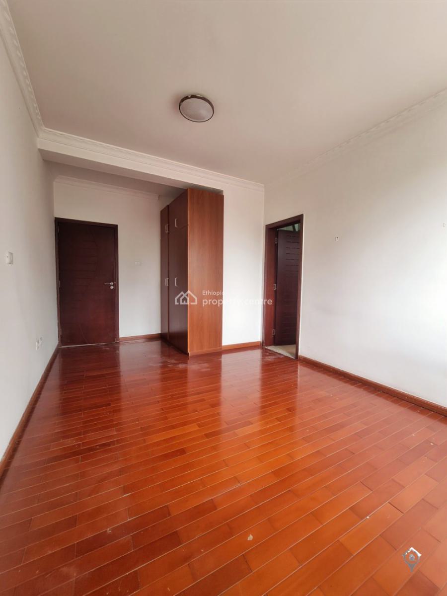Elegant 4-bedroom Home -- Prime Location Near British Embassy, Yeka, Addis Ababa, House for Rent