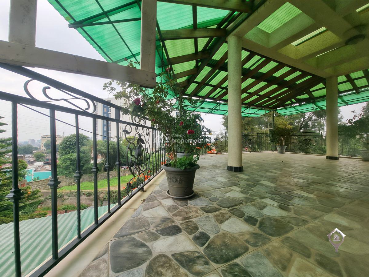 Elegant 4-bedroom Home -- Prime Location Near British Embassy, Yeka, Addis Ababa, House for Rent