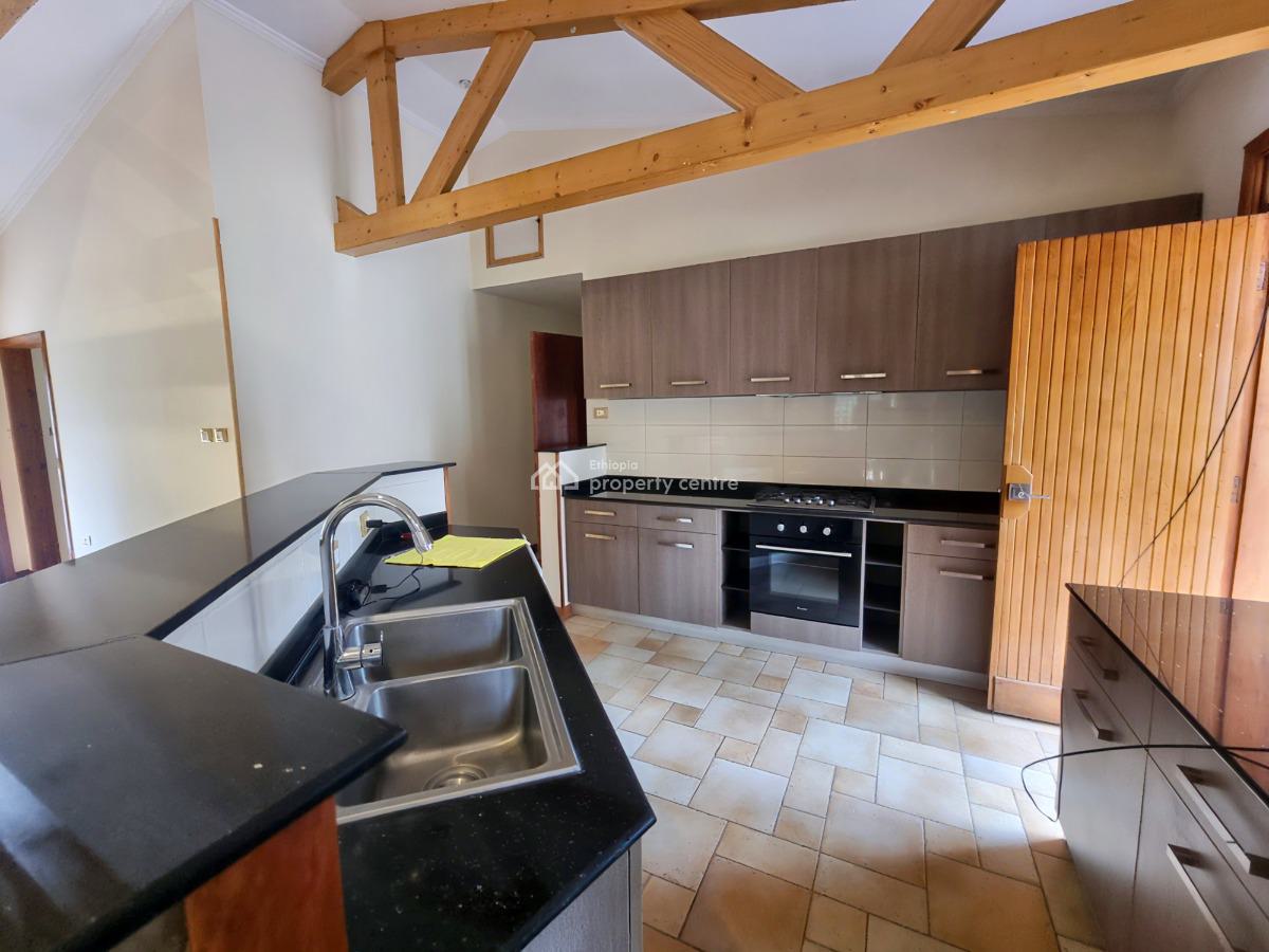 Villa  -- Old Airport (near Ics & Brana), Nifas Silk-lafto, Addis Ababa, House for Rent
