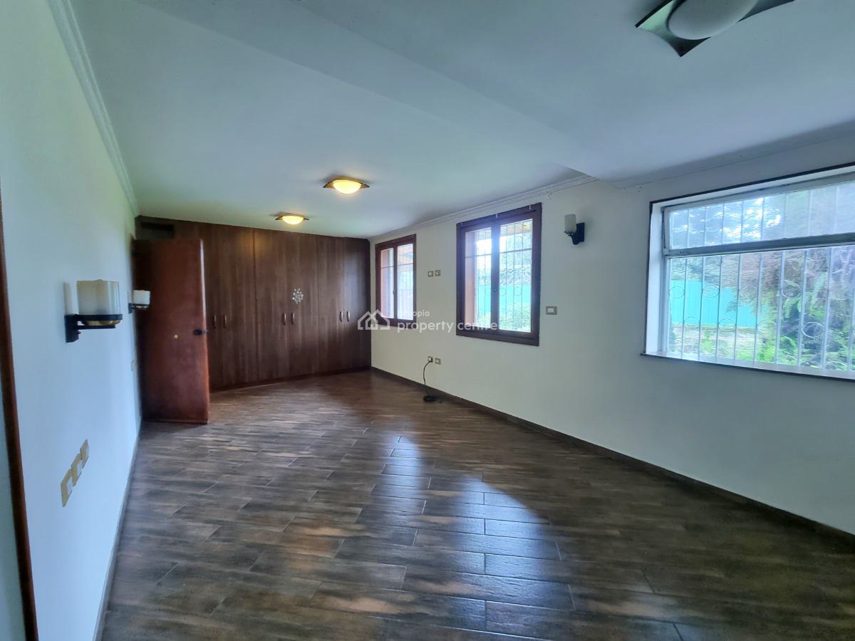 Villa  -- Old Airport (near Ics & Brana), Nifas Silk-lafto, Addis Ababa, House for Rent