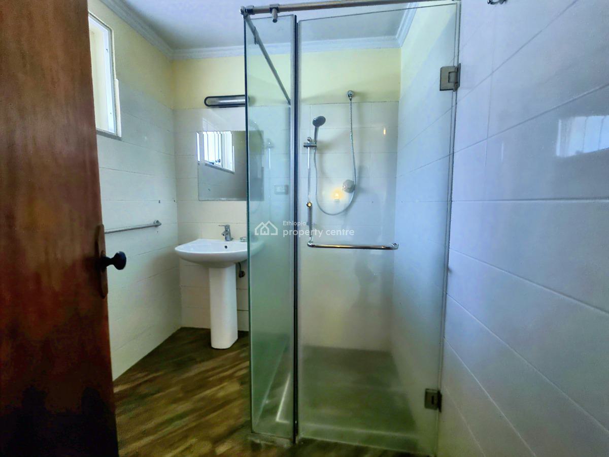 Villa  -- Old Airport (near Ics & Brana), Nifas Silk-lafto, Addis Ababa, House for Rent