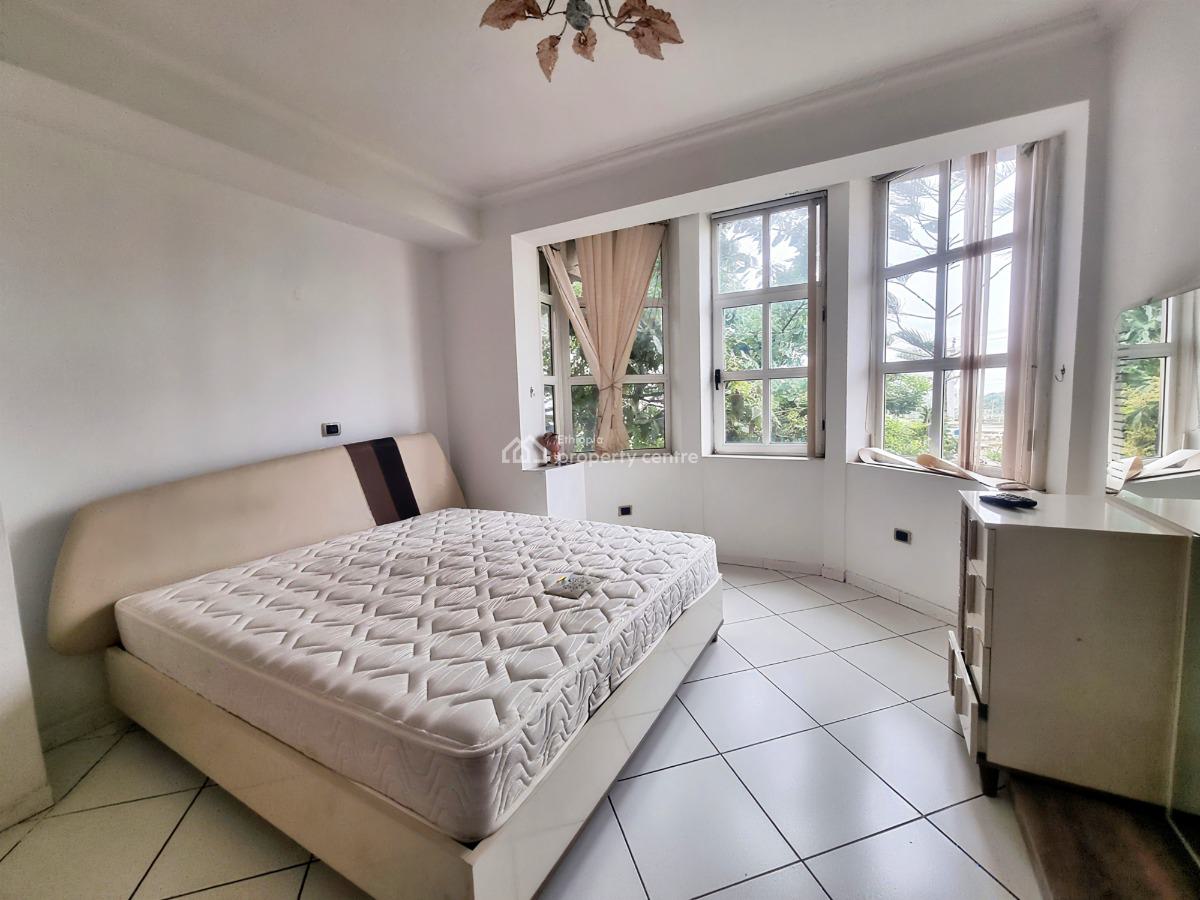 Spacious 6-bedroom House -- Bole, Bole, Addis Ababa, House for Rent