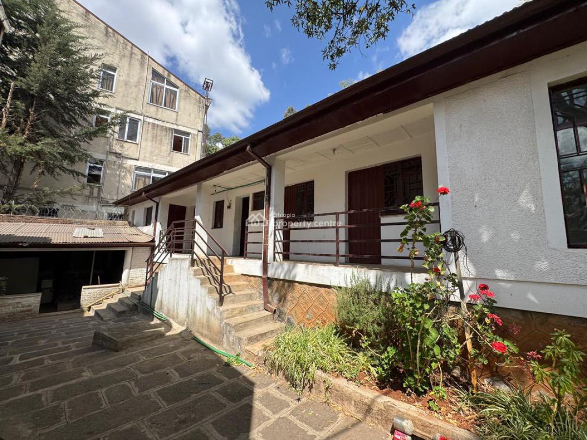 Nice 4 Bedroom House, Yeka, Yeka, Addis Ababa, House for Rent