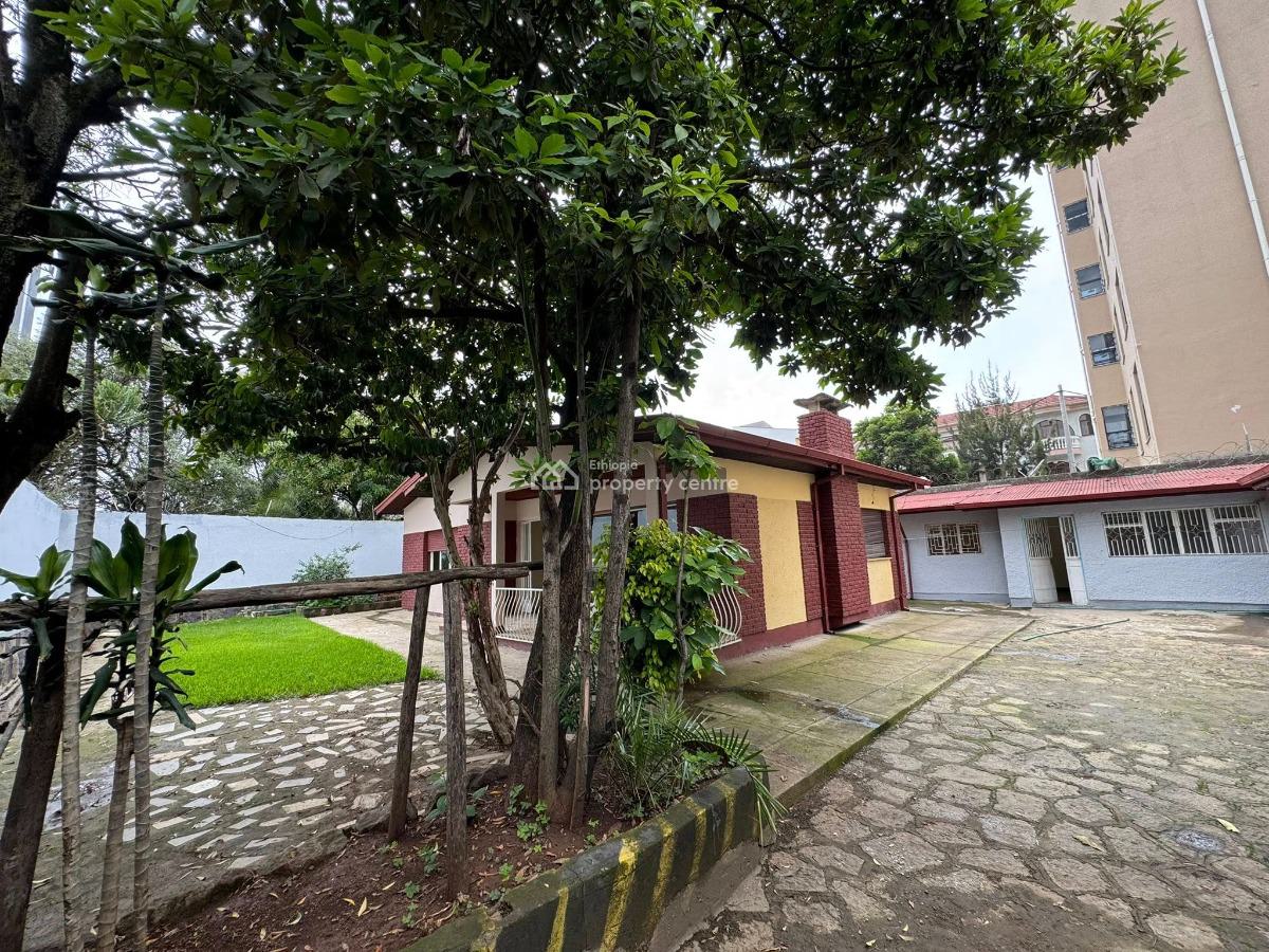 Cozy 3 Bedroom Villa, Bole, Bole, Addis Ababa, House for Rent