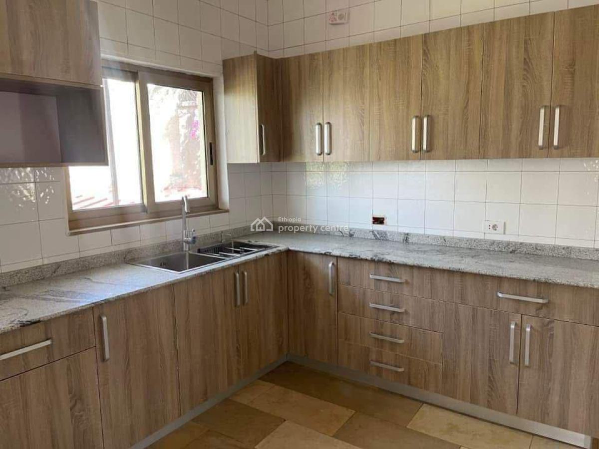 Unique 4 Bedroom Residence, Lideta, Lideta, Addis Ababa, House for Rent