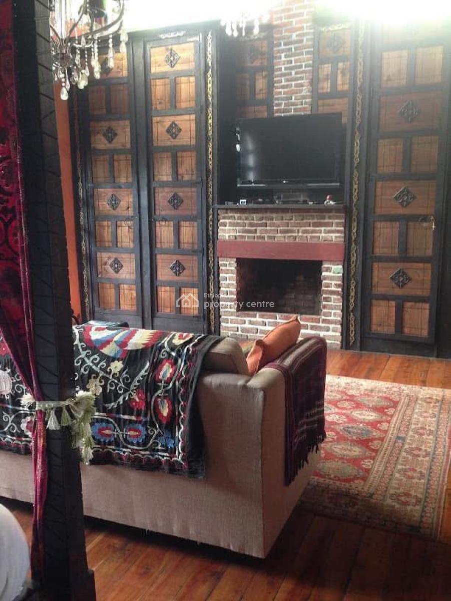 Oldschool 4 Bedroom Family Home, Gullele, Gullele, Addis Ababa, House for Rent