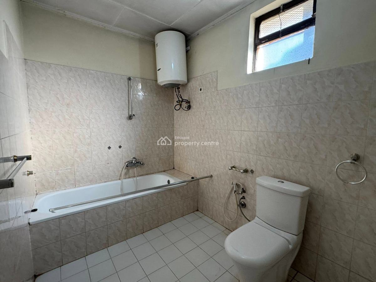 Cozy 3 Bedroom Villa, Bole, Bole, Addis Ababa, House for Rent