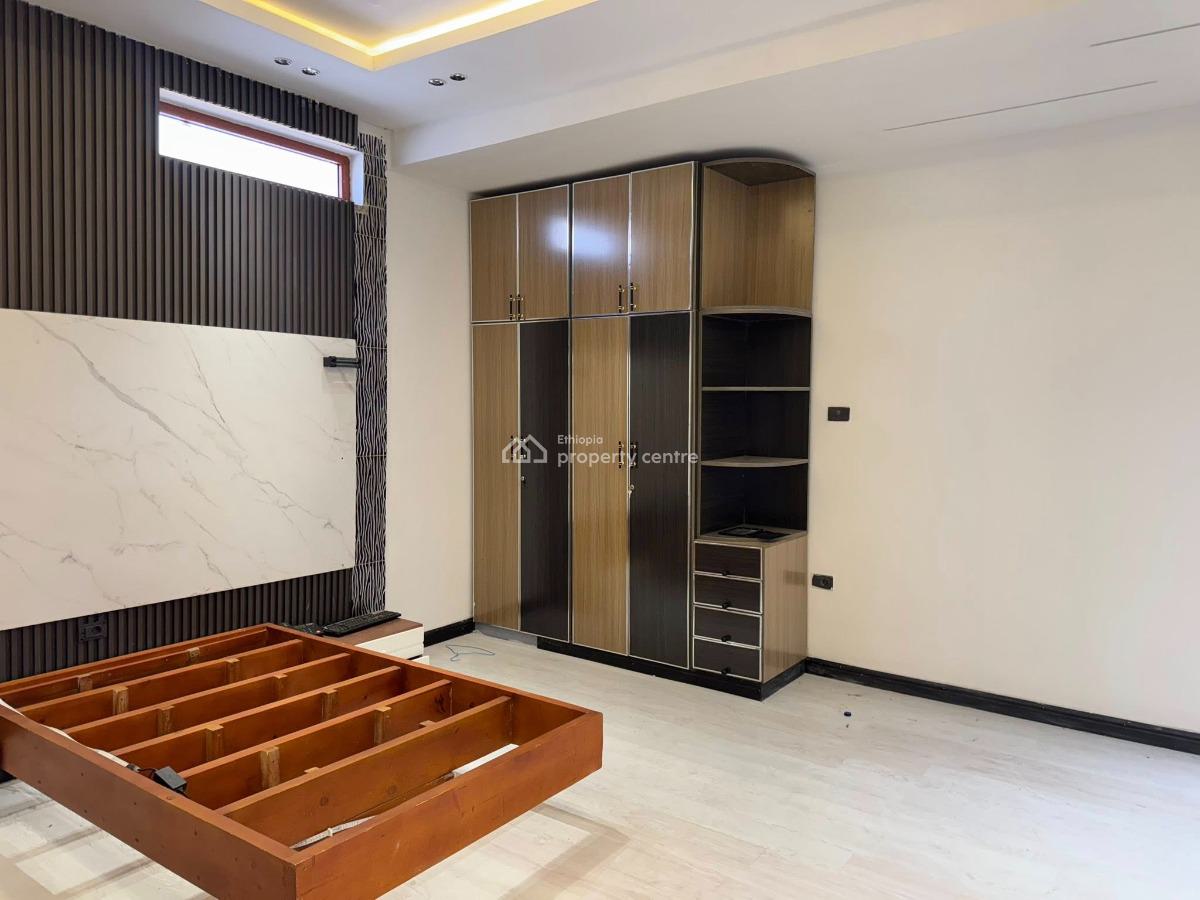 3 Storey 8 Bedrooms Family Home, Lideta, Lideta, Addis Ababa, House for Rent