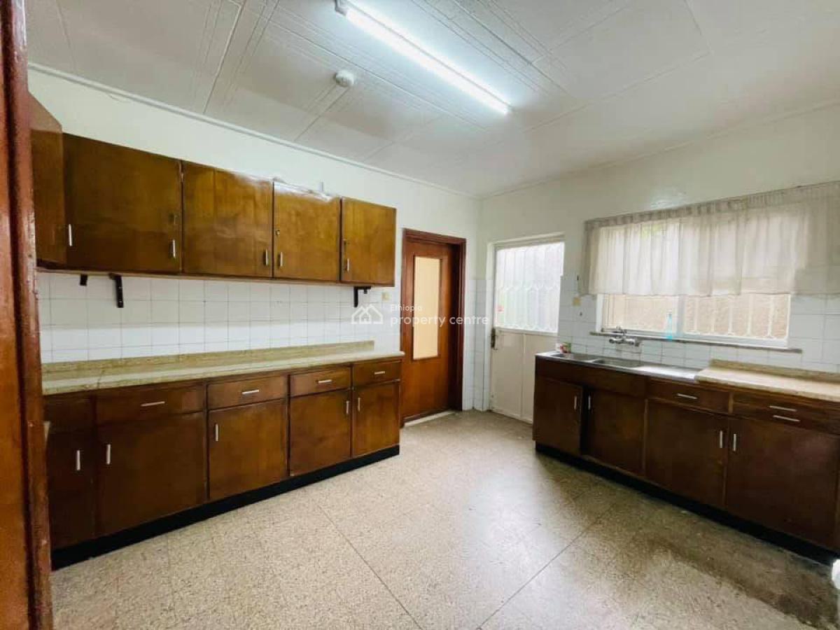 Sunlit 3 Bedroom Villa, Bole, Bole, Addis Ababa, House for Rent