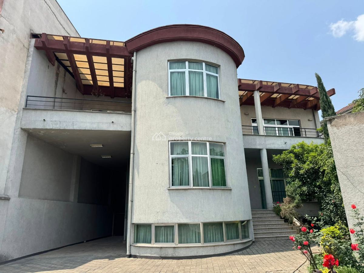Neat and Tidy 5 Bedroom Family Residence, Lideta, Lideta, Addis Ababa, House for Rent
