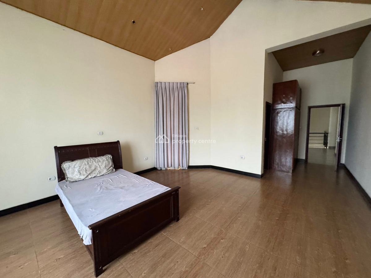Neat and Tidy 5 Bedroom Family Residence, Lideta, Lideta, Addis Ababa, House for Rent