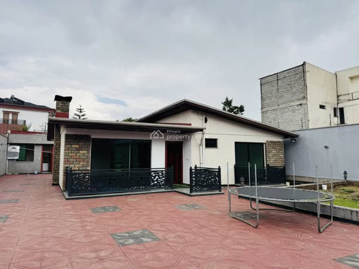 Renovated 3 Bedroom Villa, Kirkos, Kirkos, Addis Ababa, House for Sale