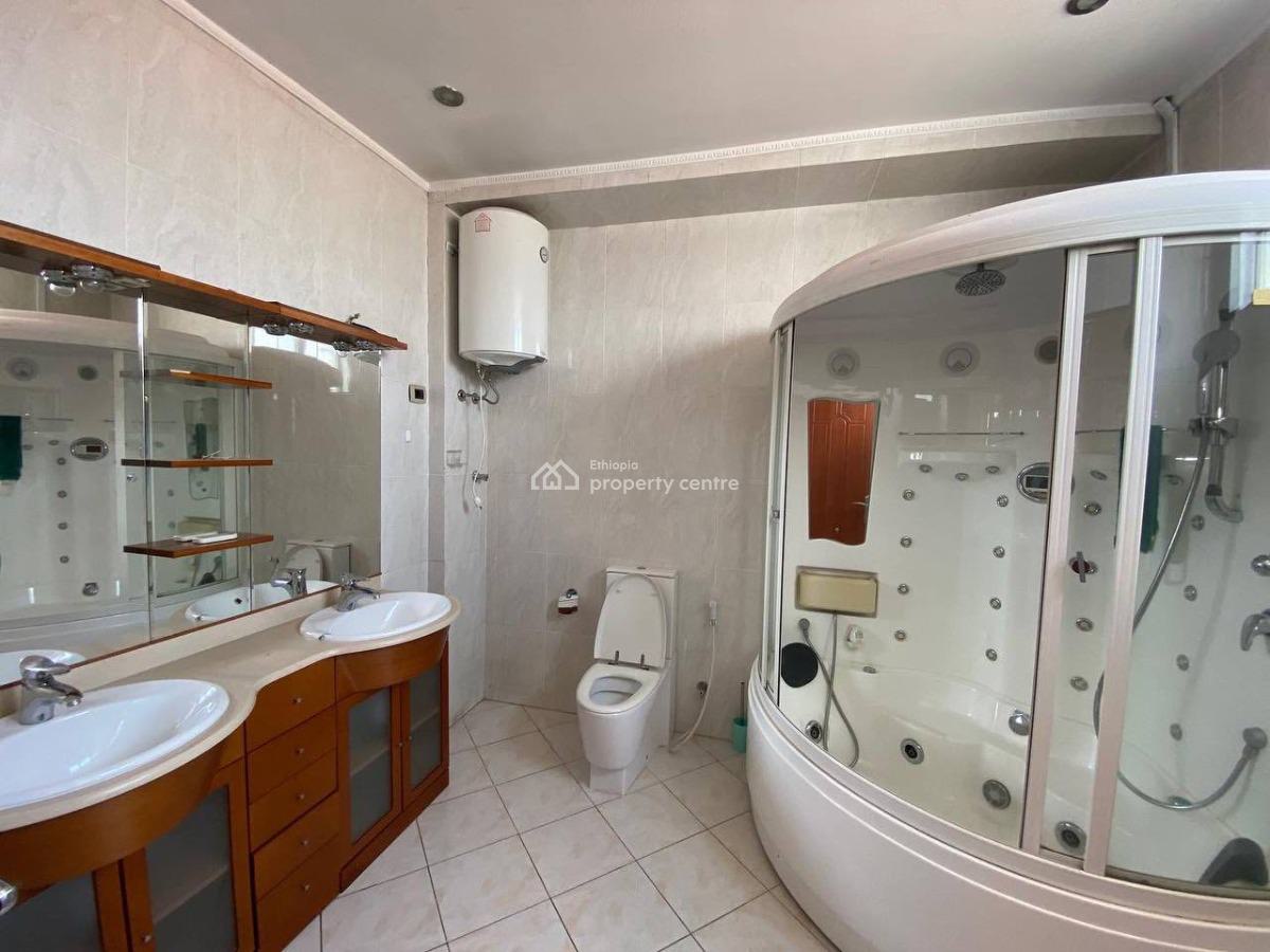 Elegant 4 Bedroom Villa, Yeka, Yeka, Addis Ababa, House for Sale