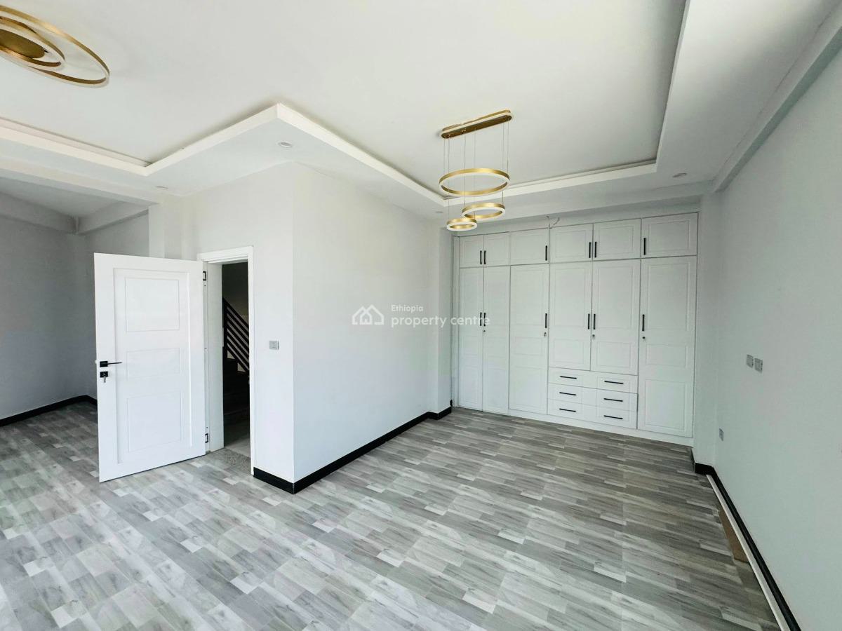 New 5 Bedroom Family Home, Yeka, Yeka, Addis Ababa, House for Sale