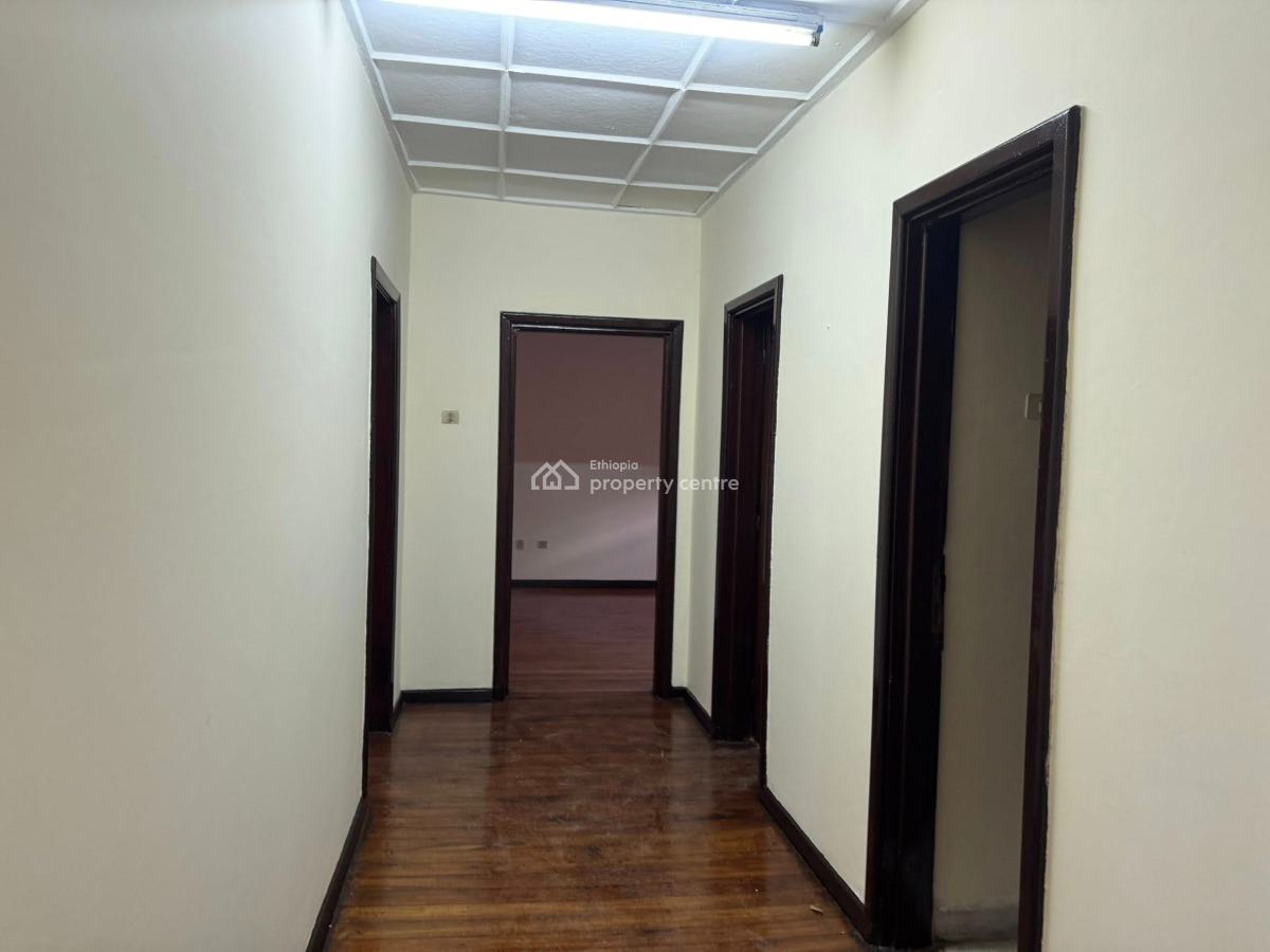 Extraordinary 5 Bedroom Villa, Yeka, Yeka, Addis Ababa, House for Sale