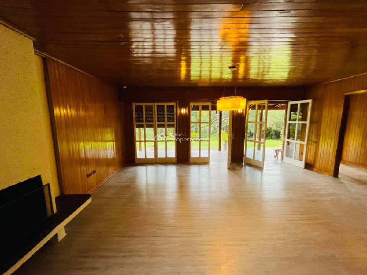 Charming 3 Bedroom Villa, Kirkos, Kirkos, Addis Ababa, House for Sale